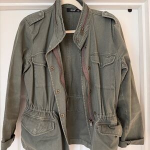 a.n.a. Utility Jacket